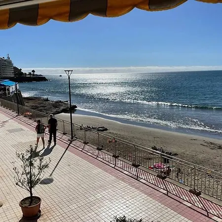 Don Paco - Fantastic Beachfront Apartment, * Patalavaca